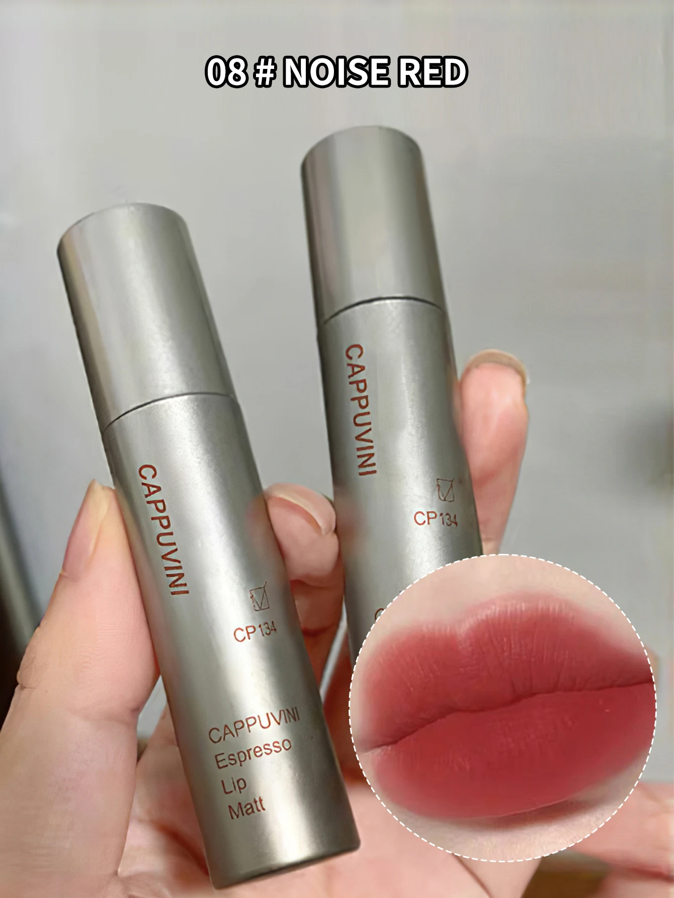 Single velvety, misty lip gloss
