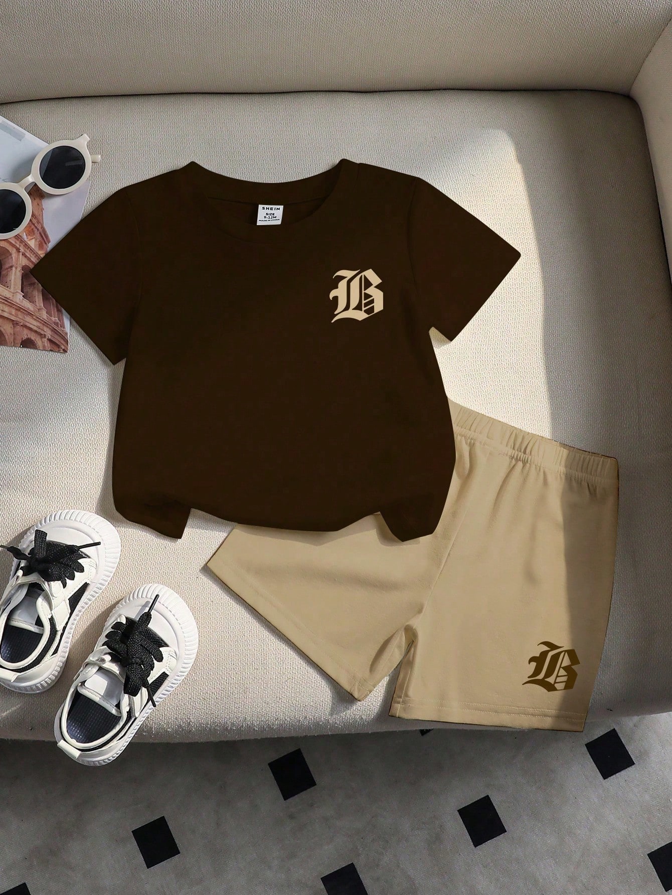SHEIN Boys' Shirt and Shorts Set with Simple Craft Print, Round Neck and Short Sleeves, Suitable for Spring and Summer