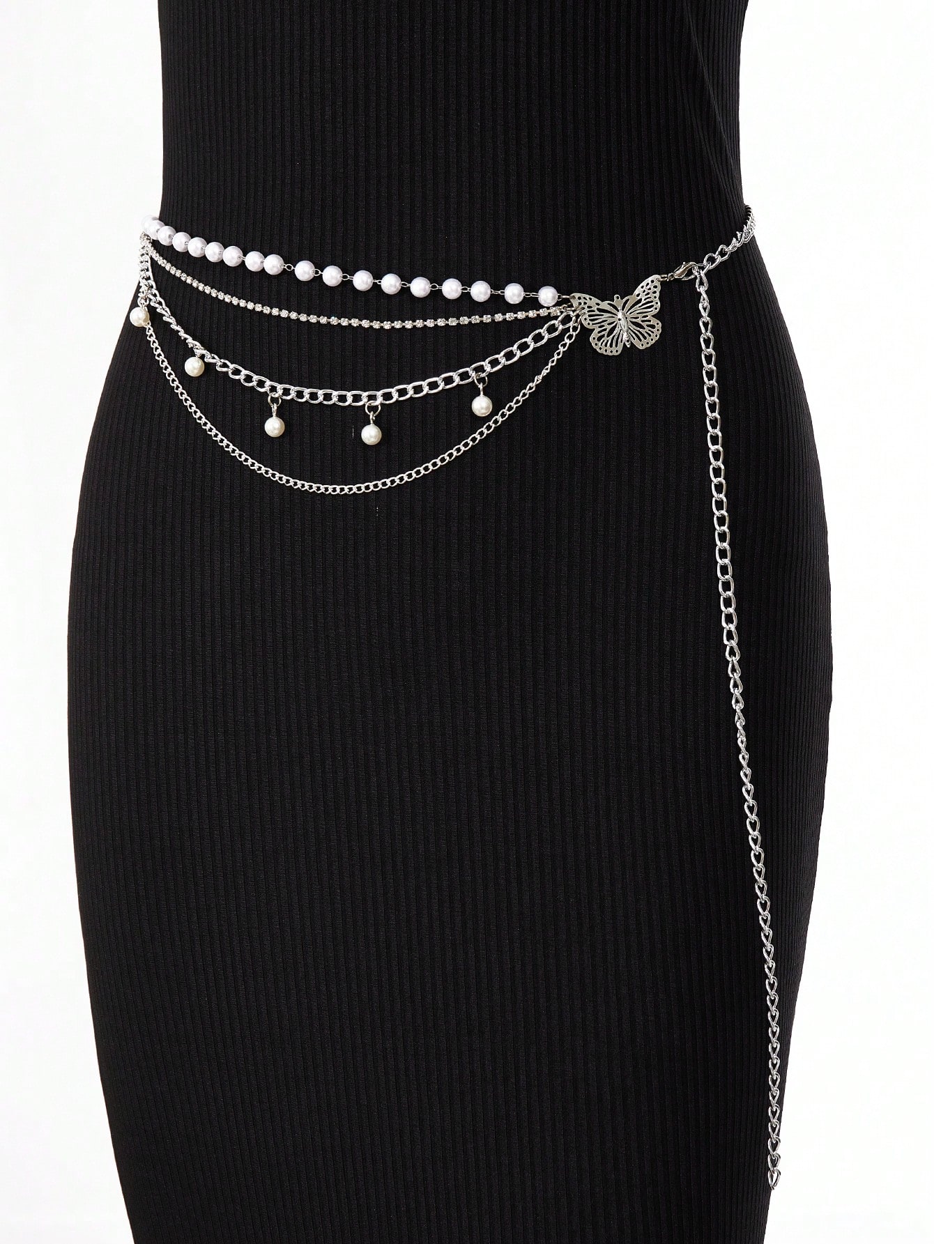 Elegant belt chain piece adorned with artificial beads and butterflies for women