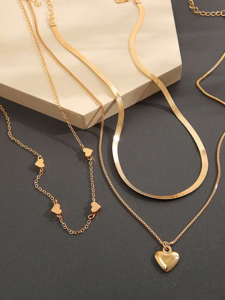 3-piece/set necklace with a unique multi-layered heart-shaped chain design
