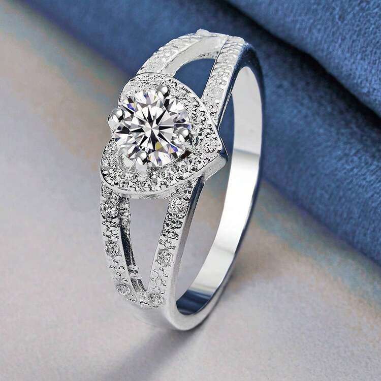 1Pc 925 Sterling Silver Plated Heart Zirconia Ring